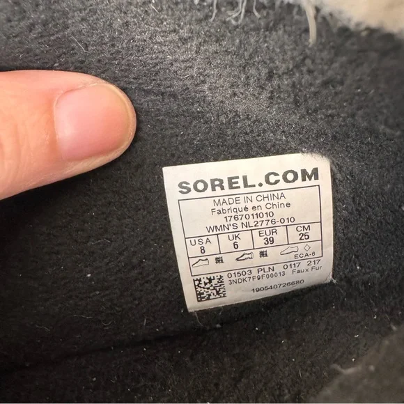 Sorel Whitney Women’s Waterproof Black Winter Boots Faux Fur Lined Size 8 - Picture 9 of 12